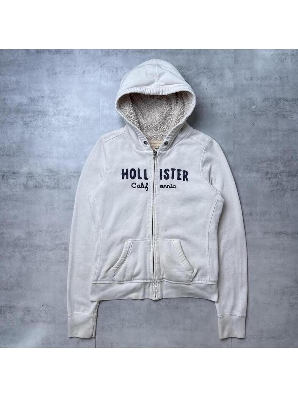 Y2K Hollister 00s Sherpa White Zip Up Jacket